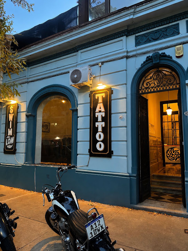 Fachada de Swim Low Tattoo en Palermo